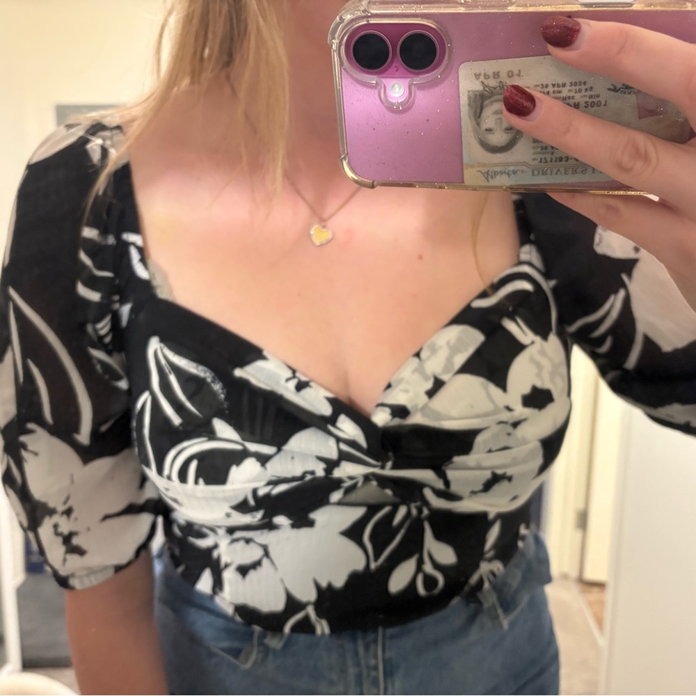 Dynamite Black and White Floral Blouse